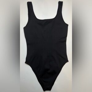 Sleeveless Square Neck Bodysuit Ribbed Tank Top Black Size S